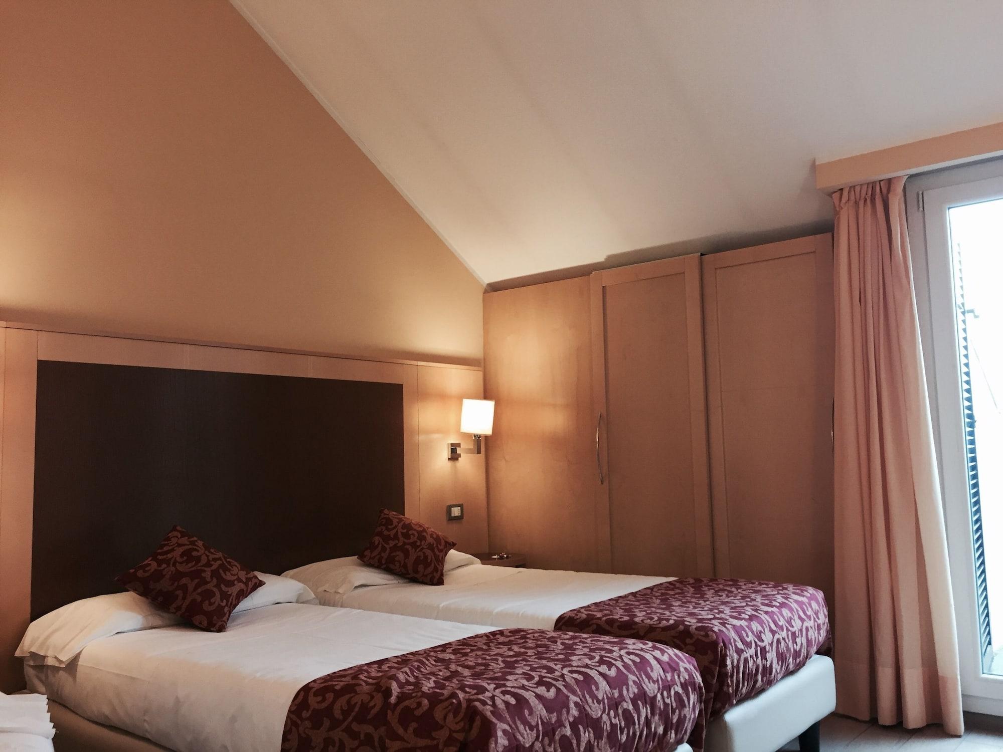 Mokinba Hotels Cristallo Milan Exterior photo