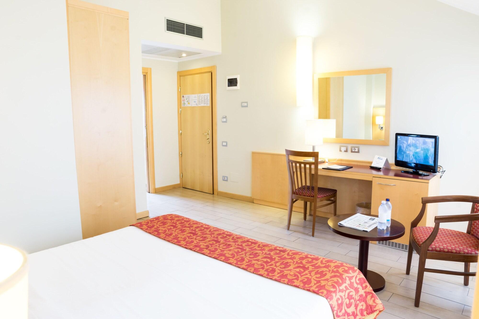 Mokinba Hotels Cristallo Milan Exterior photo